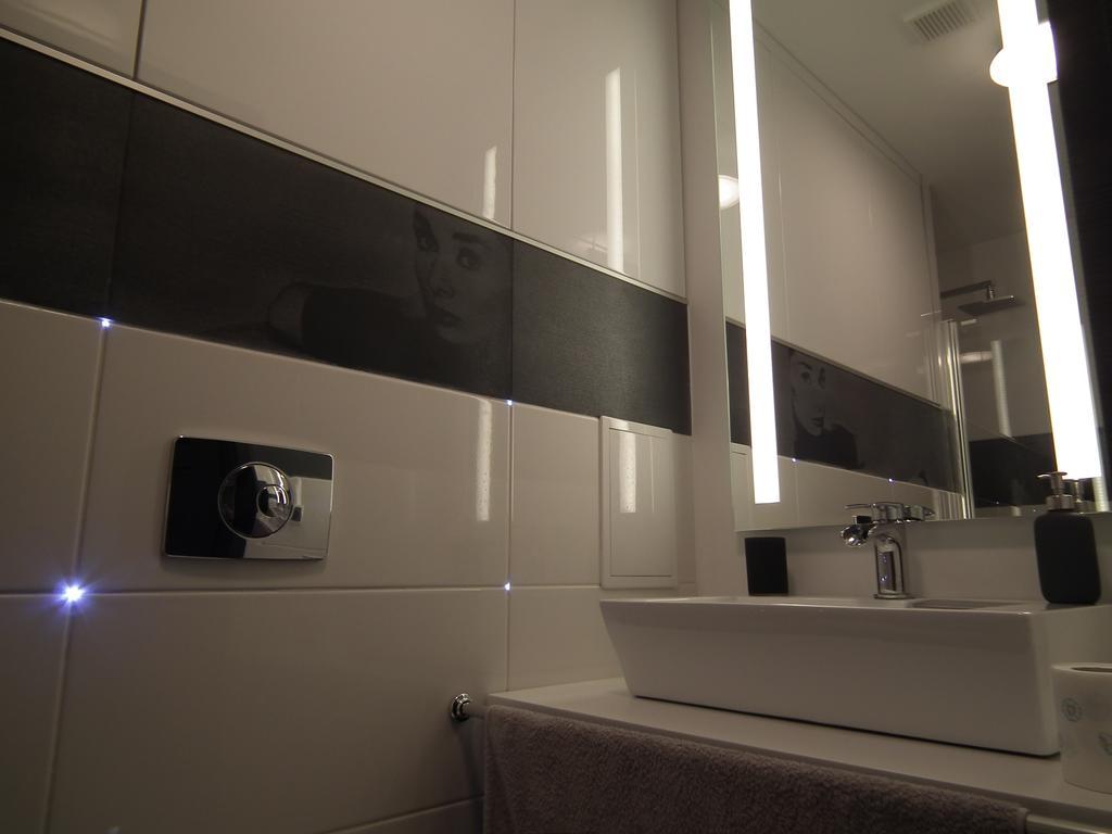 Kazimir Apartament Lodz מראה חיצוני תמונה